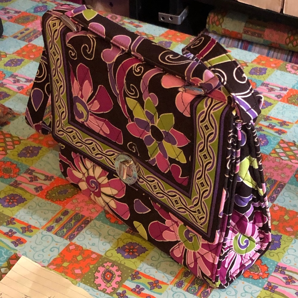 Vera Bradley shoulder strap purse - Picture 2 of 2